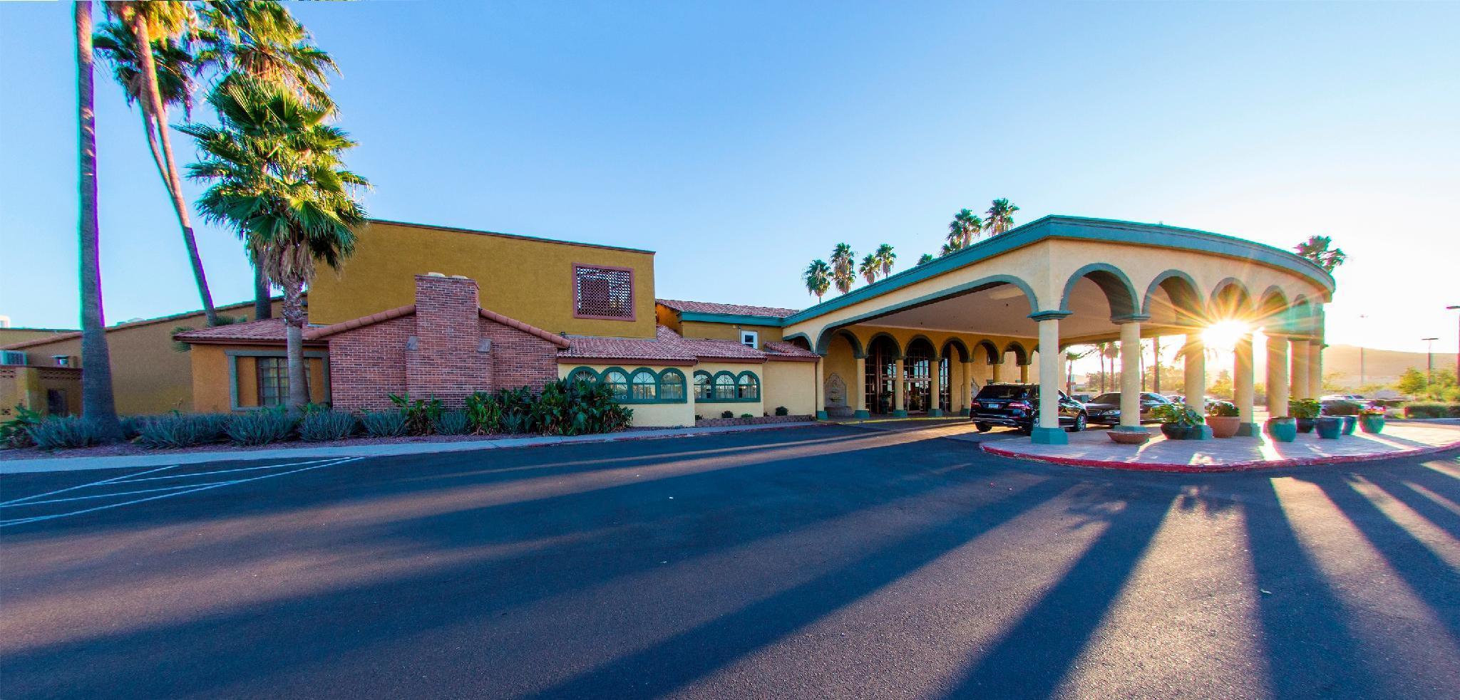 Hotel Tucson City Center, An Ascend Hotel Collection Member Exterior photo