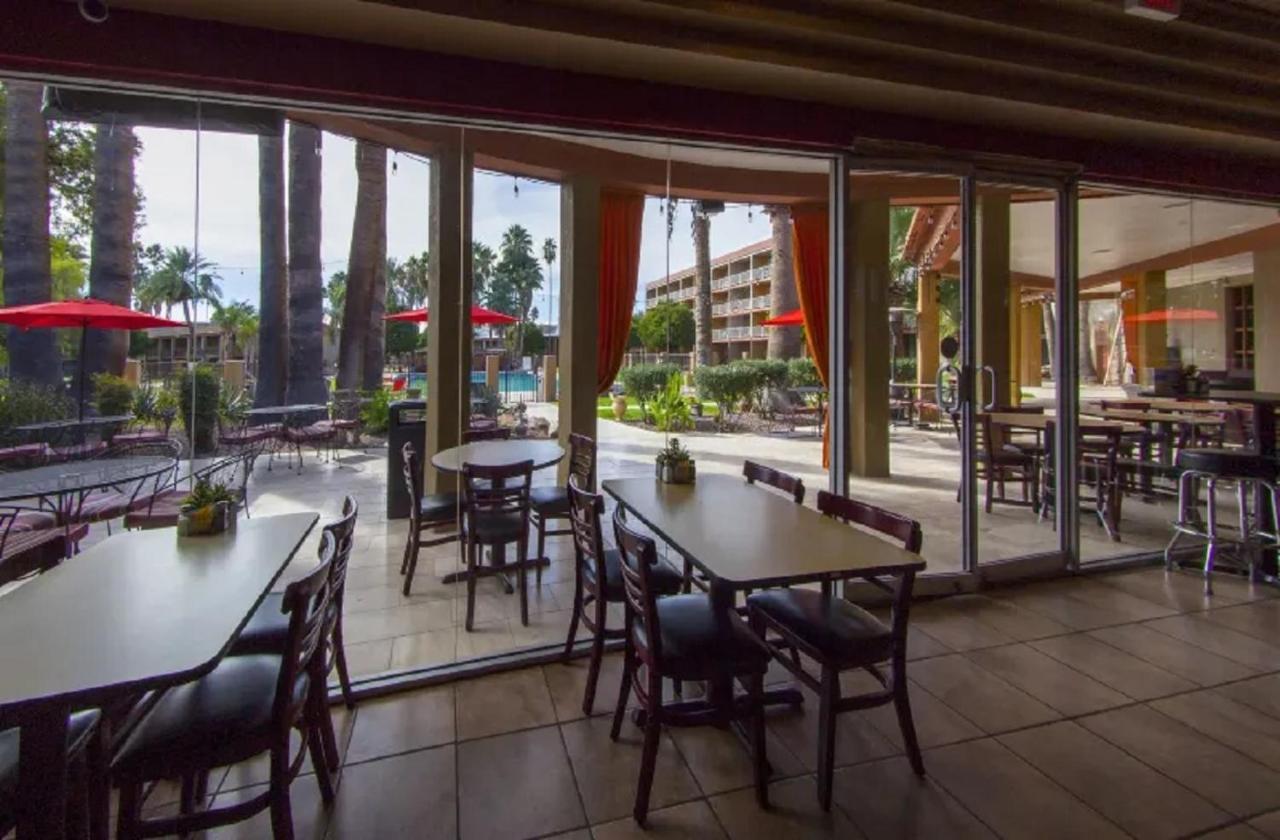 Hotel Tucson City Center, An Ascend Hotel Collection Member Exterior photo